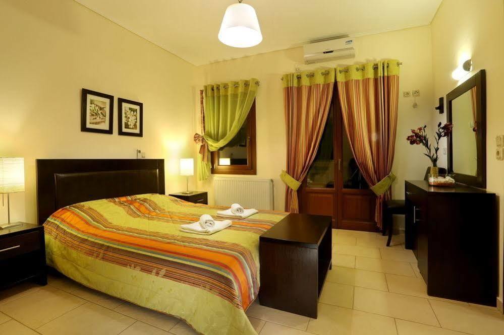 Aithra Apartments & Suites Gavrio Exterior foto